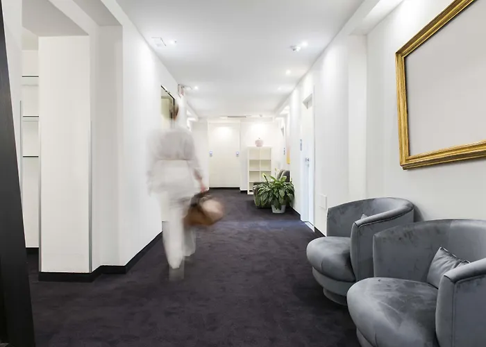 蒙特斯特拉酒店 萨莱诺