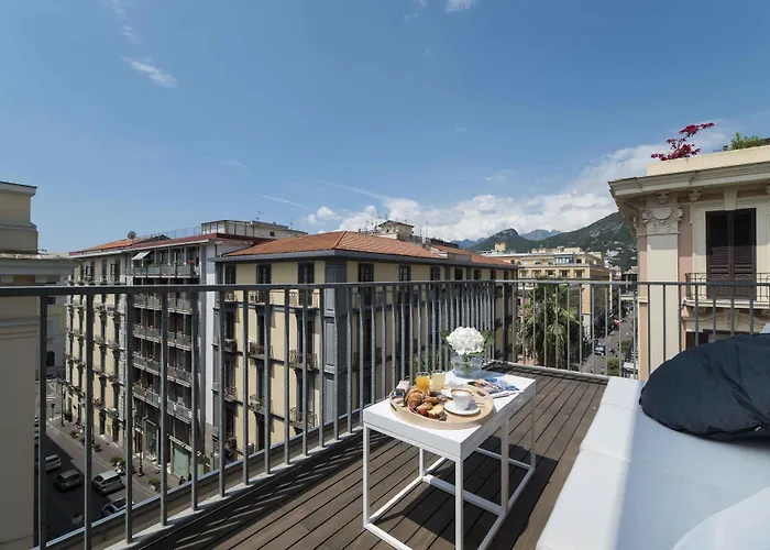 蒙特斯特拉酒店 4*