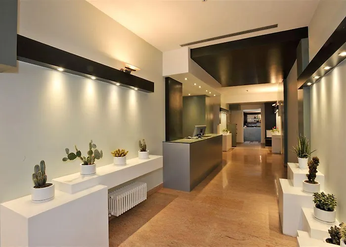 蒙特斯特拉酒店 4* 萨莱诺